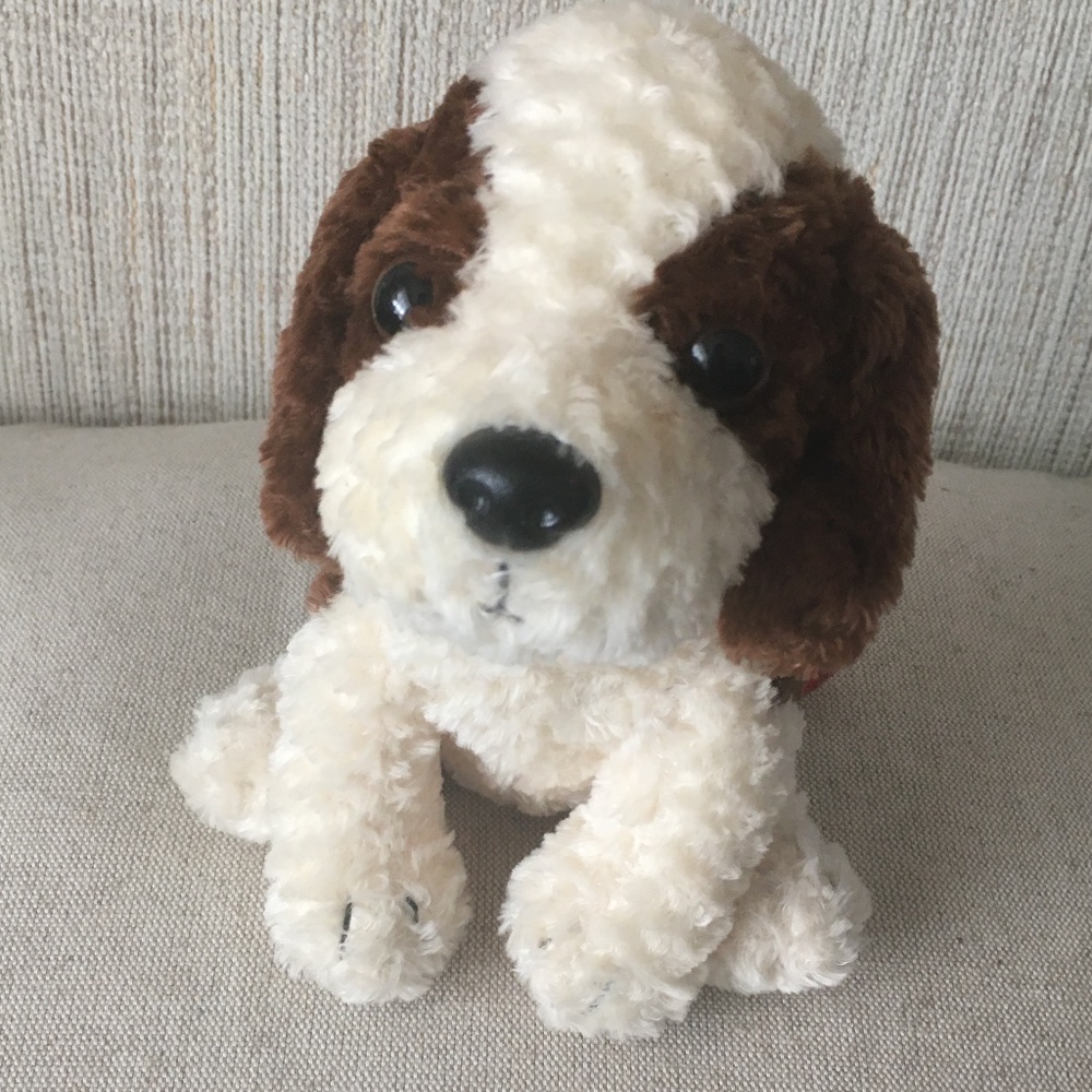 Hamleys plush/bean dog